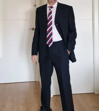 Traje azul raya diplomática 54