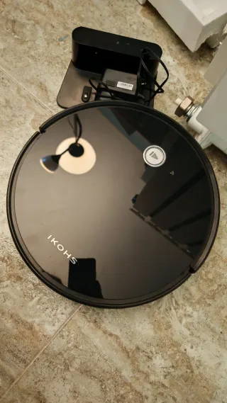 Aspirador Robot Negro IKOHS/ CAMBIAR BATERIA!!