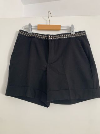 Shorts Zara Talla XS con Tachuelas