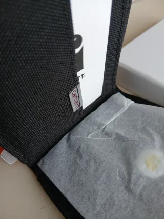 Cartera Carhartt Camuflaje