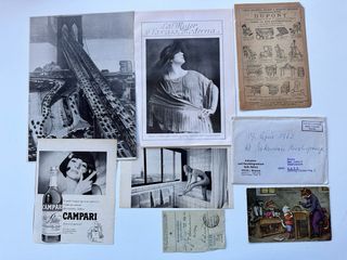 Raccolta di carta antica e ritagli di riviste, libri