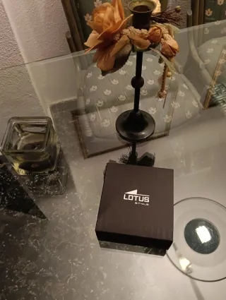 Pulsera Lotus trenzada cuero cierre magnético