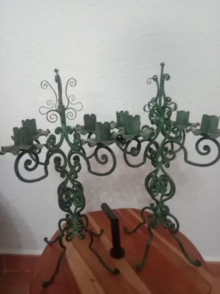 Candelabri in metallo verde