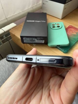Honor Magic 7 Pro. Impoluto. Con carcasas.