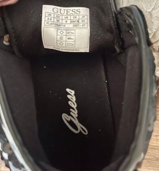 Zapatillas Guess Negras Nuevas