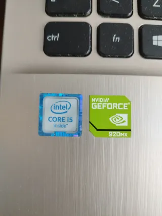 Portátil Asus i5 GeForce 920mx para piezas