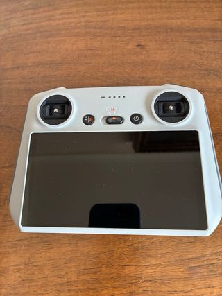 Drone DJI Mini 3 Pro con accessori