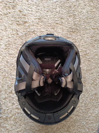 Cascos de esquí y gafas