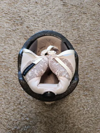 Cascos de esquí y gafas