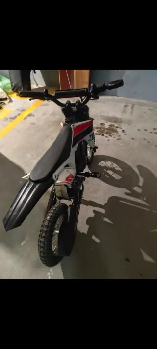 Moto Eléctrica Infantil