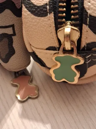 Monedero y cartera Tous