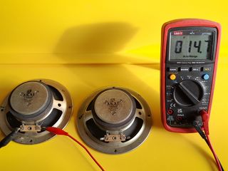 Altavoces Akai GX-365D 13S6AP 16 Ohm 3W