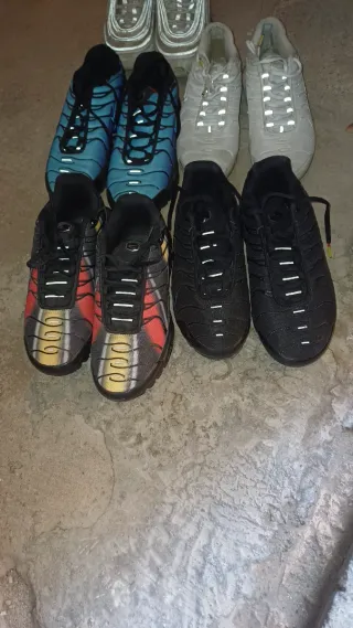 Nike Scarpe Sportive Taglia [Taglia]