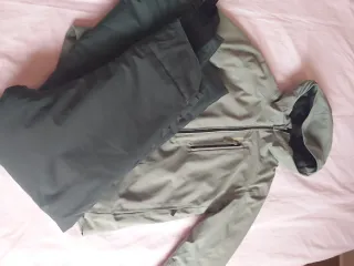 Conjunto esquí niño/a 10 años decathlon