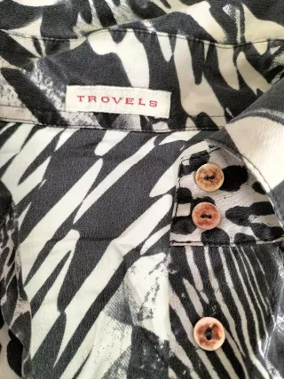 Blusa Trovels Seda Estampada