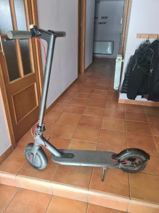 Patinete Eléctrico Xiaomi Mi 365