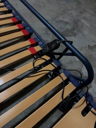 Cama eléctrica somier metálico y madera