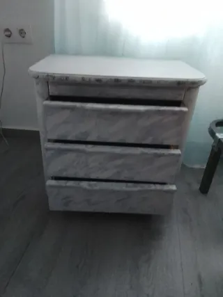 Mesita de noche restaurada madera