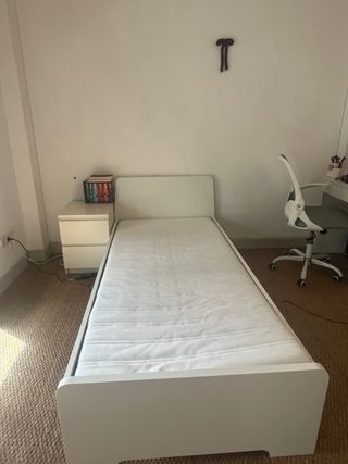 Estructura Cama ASKVOLL Ikea 90x200+ Colchón
