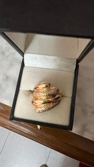 Anillo chapado elegante oro
