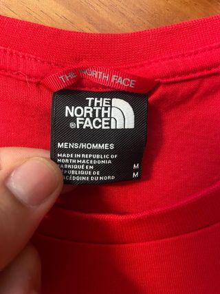 Camiseta The North Face Roja