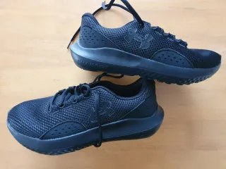 Zapatillas Under Armour Negras