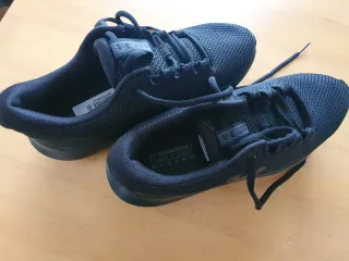 Zapatillas Under Armour Negras