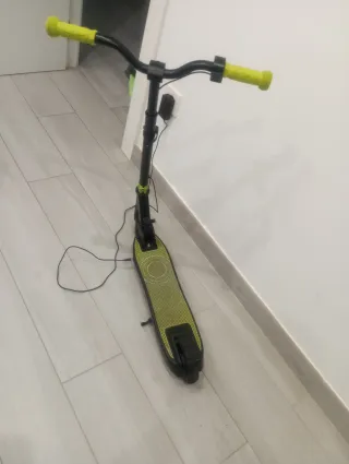 Patinete Eléctrico Infantil Negro/Verde