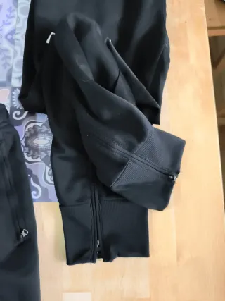 Pack 2 Pantalones Legea negros Talla M+Medias Azul