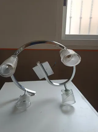 Lámpara de techo moderna metal y cristal