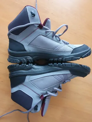 Botas de montaña Quechua