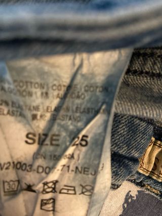 Jeans Guess Desgastados Talla 25