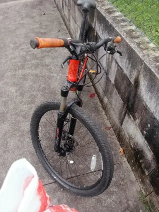 Bicicleta Felt Q520 Roja