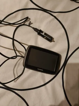 GPS TomTom Coche Cargador