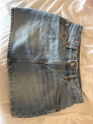 Minifalda vaquera Pull&Bear Talla 34