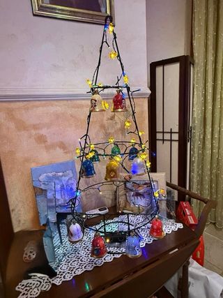 Albero di Natale campanelle e luci non comprese