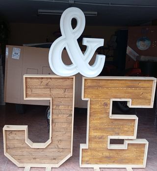 Letras decorativas madera y corcho