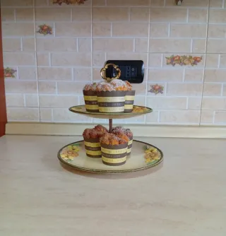 Elegante alzatina a due piani