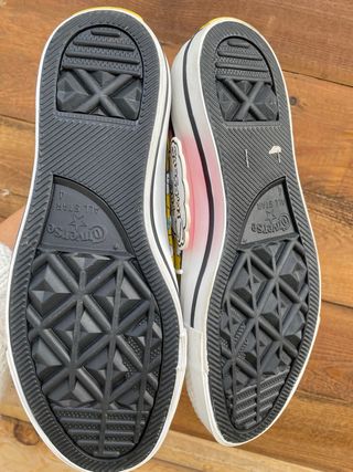 Converse x The Simpsons