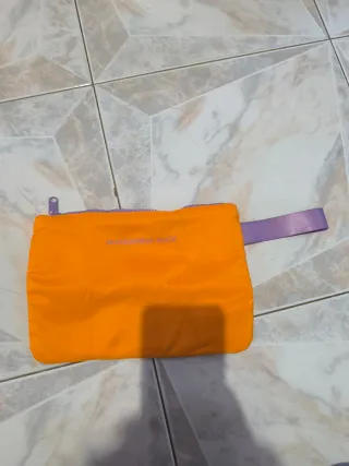 Pochette Mandarina Duck arancione e viola