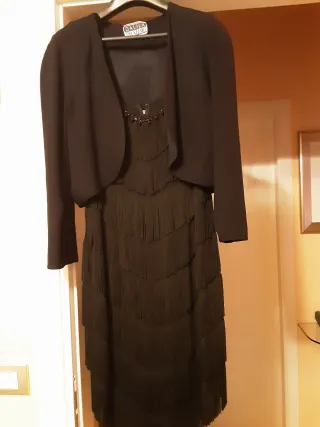 Elegante vestito nero firmato Dalila Di Lazzaro.