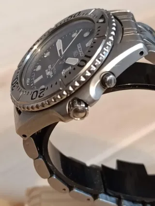 Seiko AGS Titanium Scuba 200m Diver