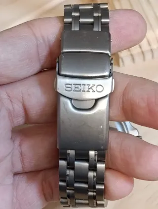 Seiko AGS Titanium Scuba 200m Diver