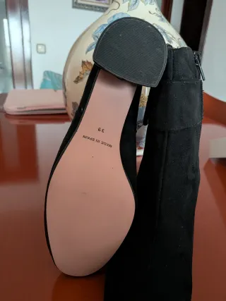 Botines Negros Tacón Ancho Hebilla