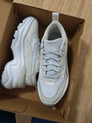 Sneakers Puma Beige/Bianco Taglia 37.5 Nuove