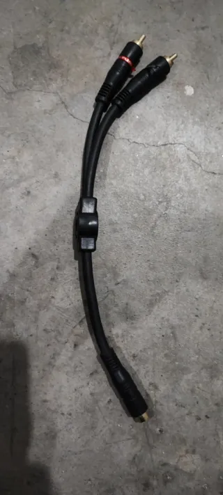 Cable Adaptador 1 RCA Macho a 2 RCA Hembra