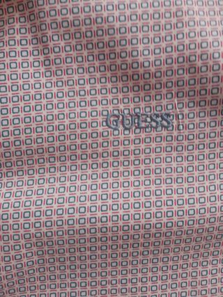 Camisa Guess rosa y blanca Roja y azul Original