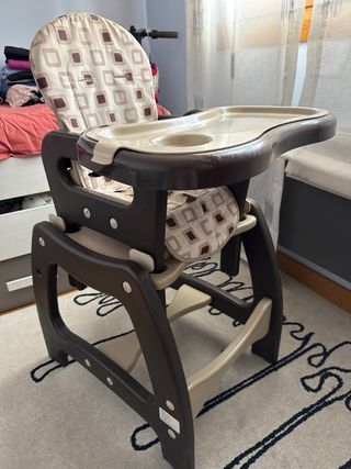 Trona convertible en pupitre