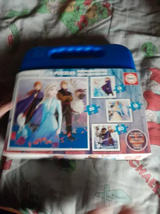 4 Puzzles Frozen Educa