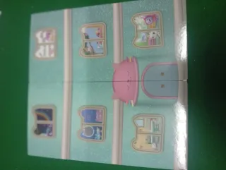 Juego de Mesa de la Casa de Gaby